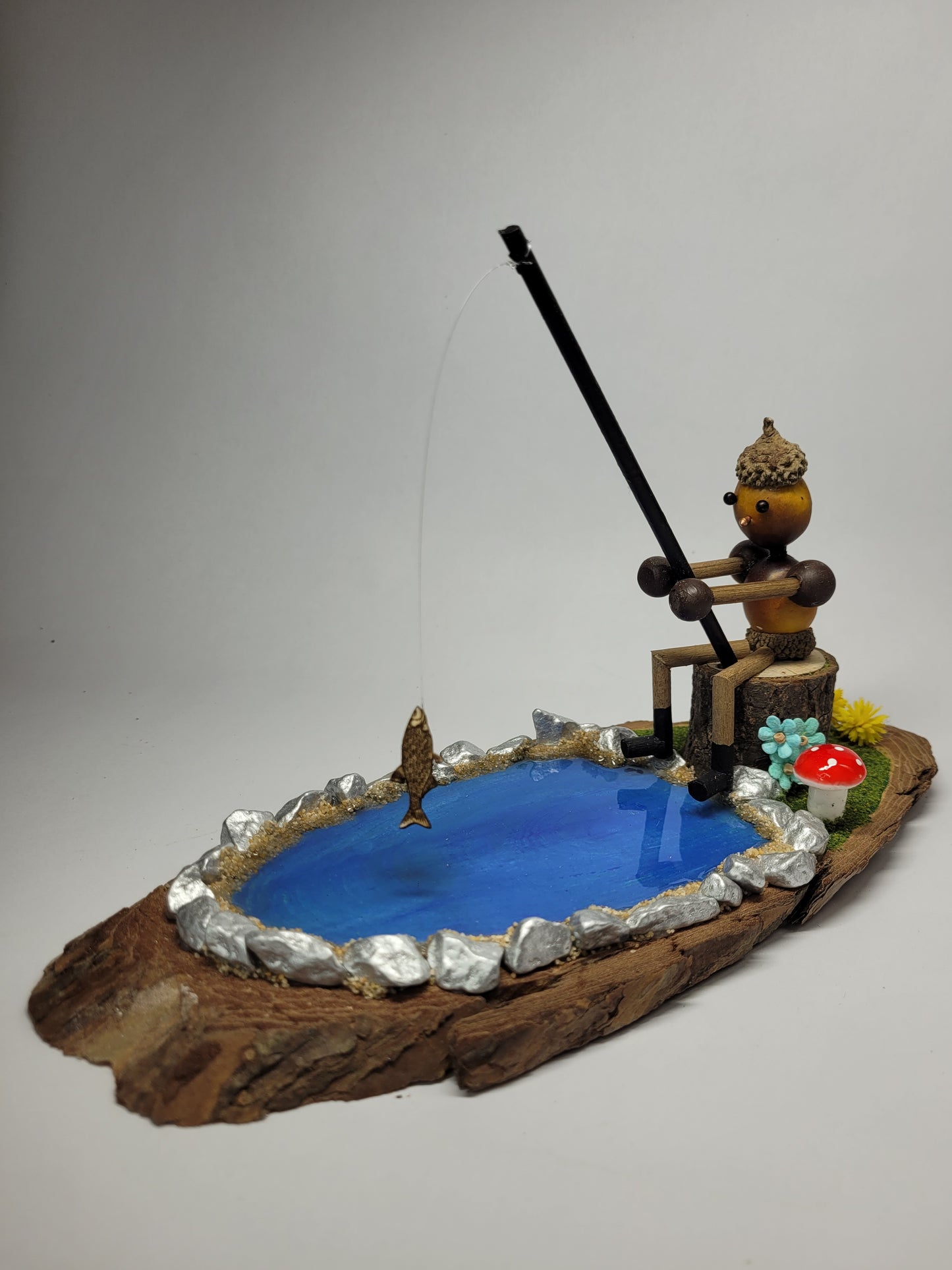 Acorn Fisherman