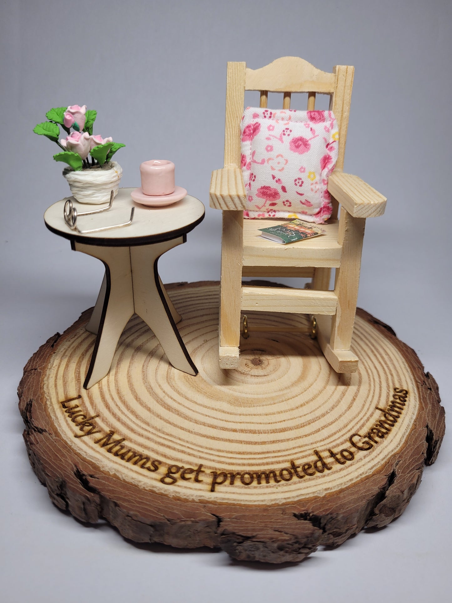 Rocking Chair - Lucky Mums