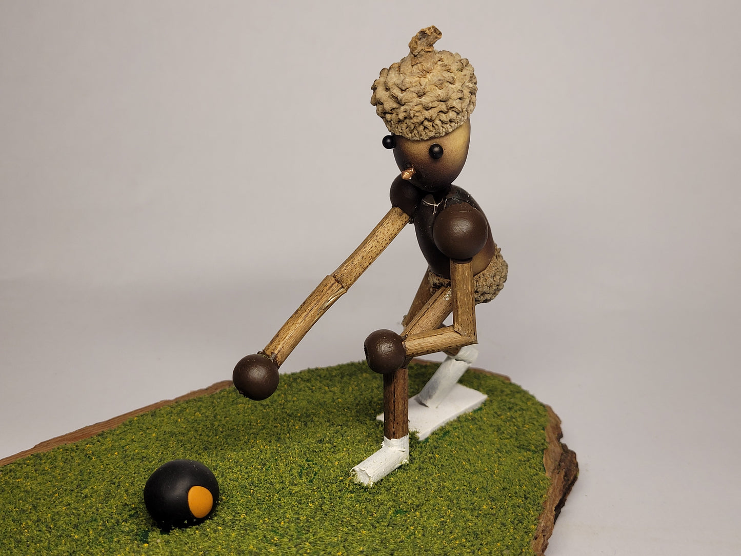 Acorn Bowler